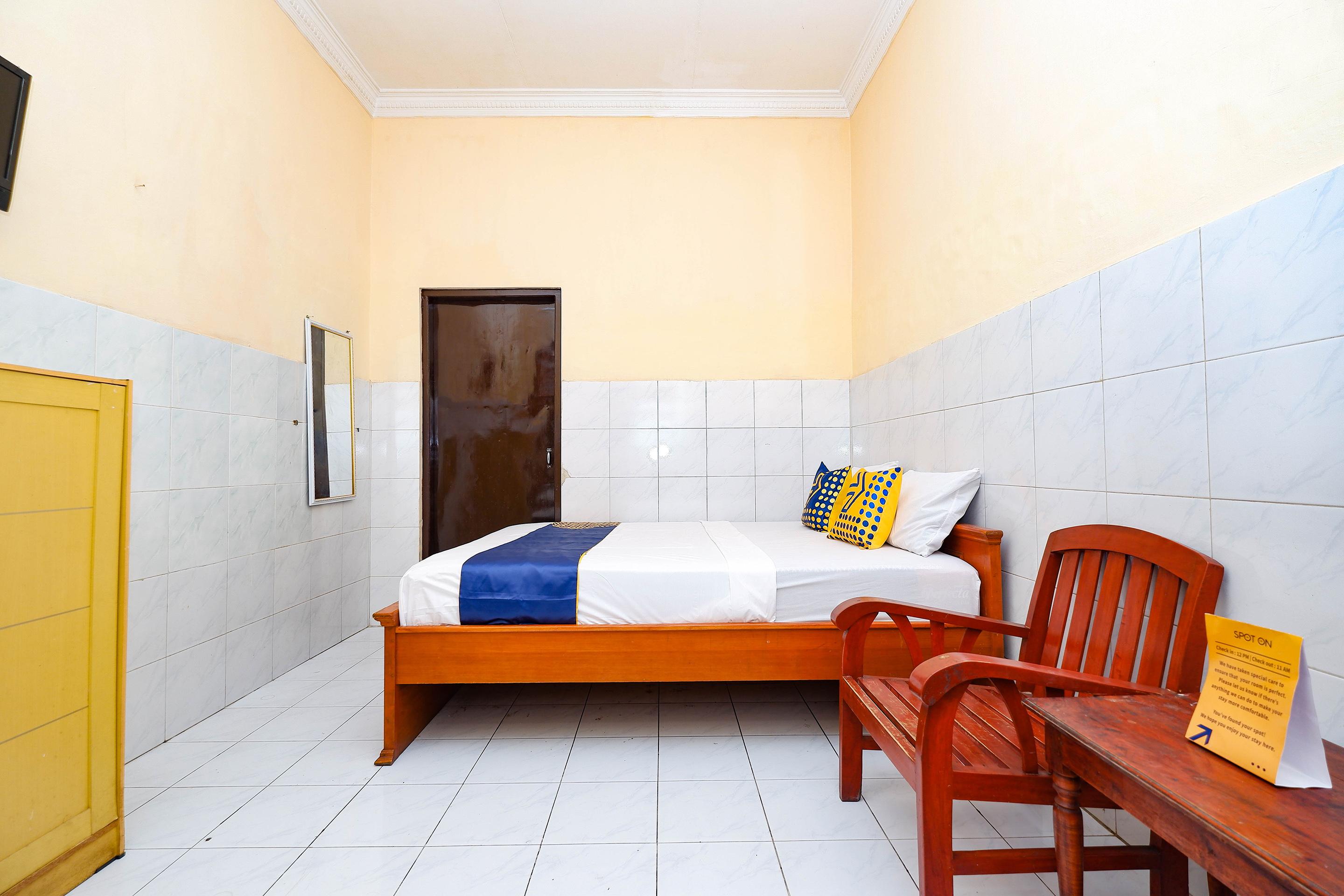 Spot On 2011 Hotel Mekar Sari Solo Exterior foto